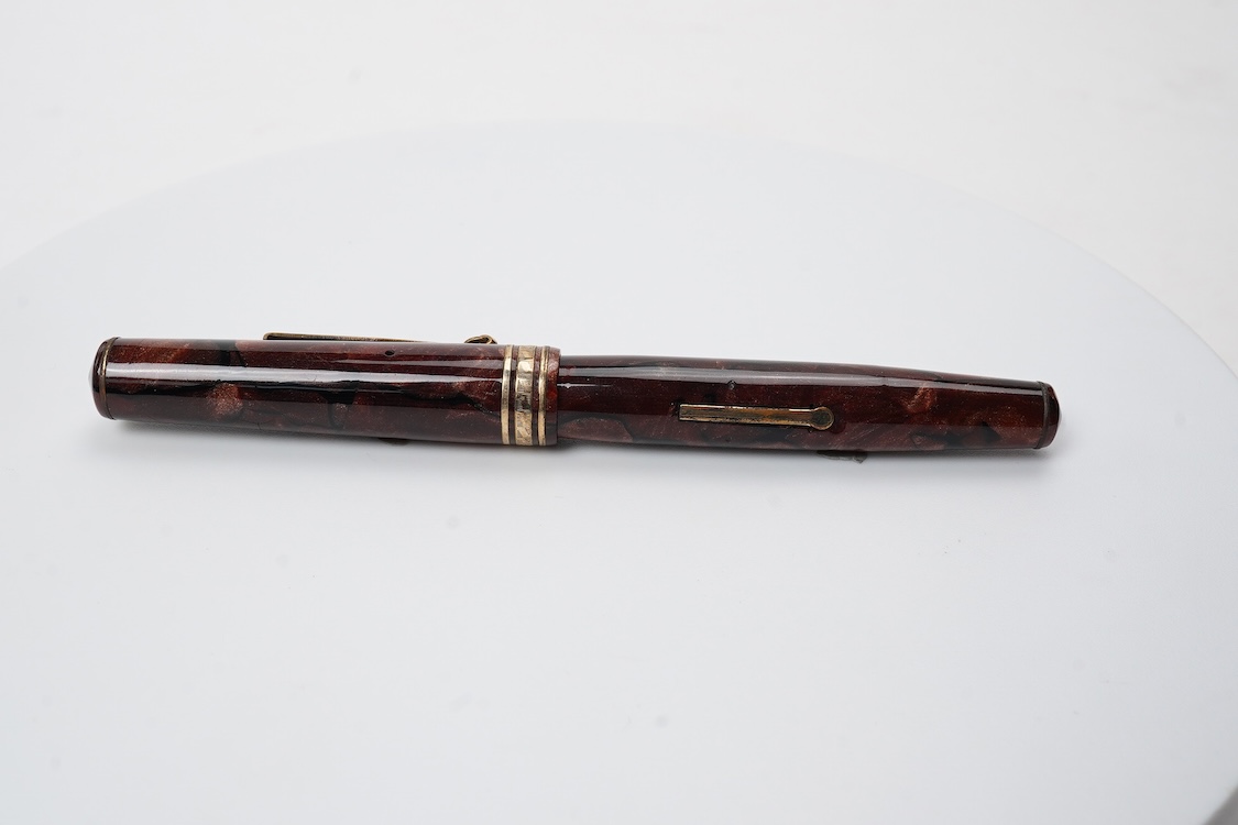 A Wahl Eversharp Doric fountain pen, lever filler with 14ct. gold nib